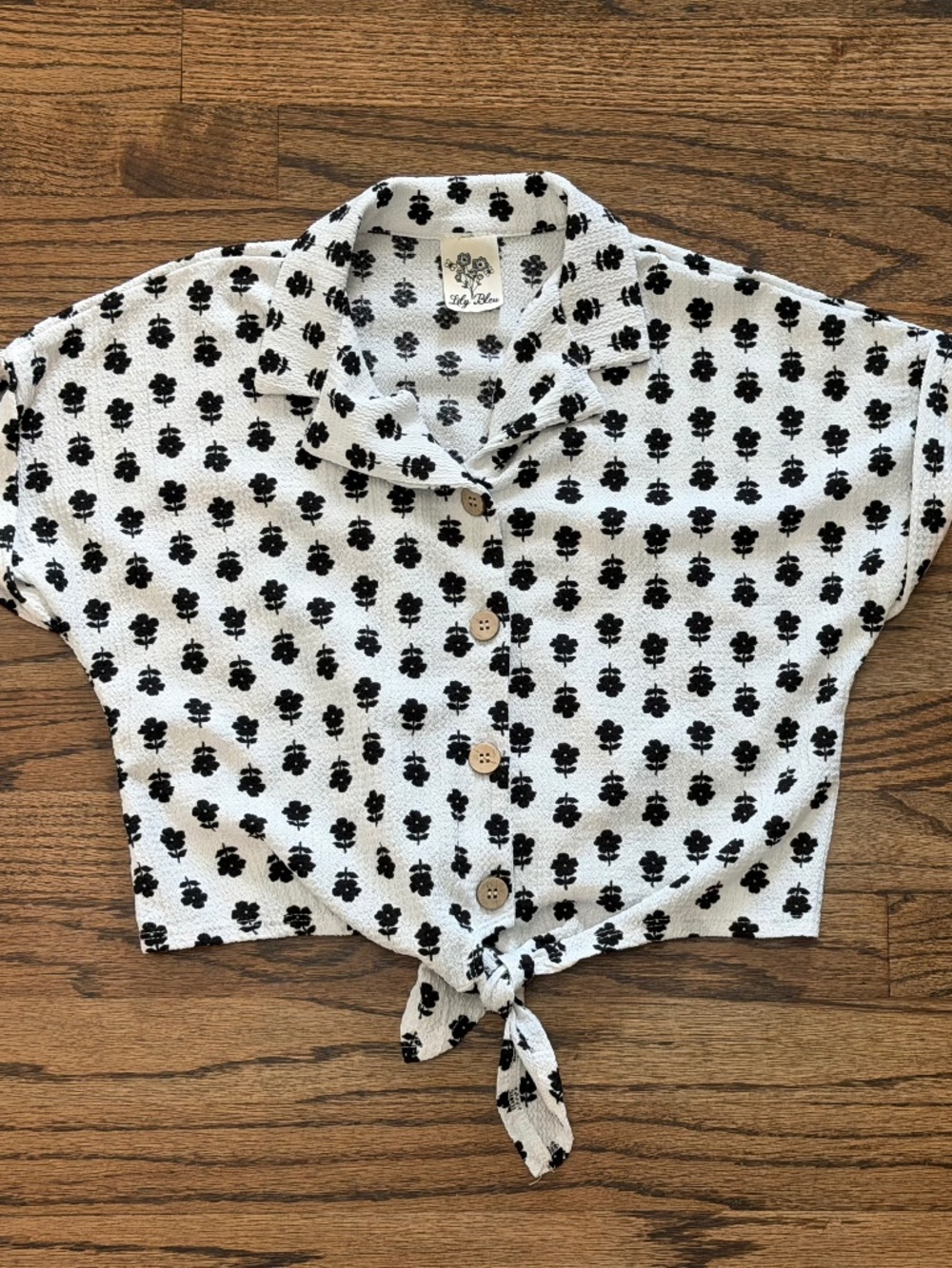 Lily Bleu Women’s L White Black Floral Cropped Collared Button Tie Blouse